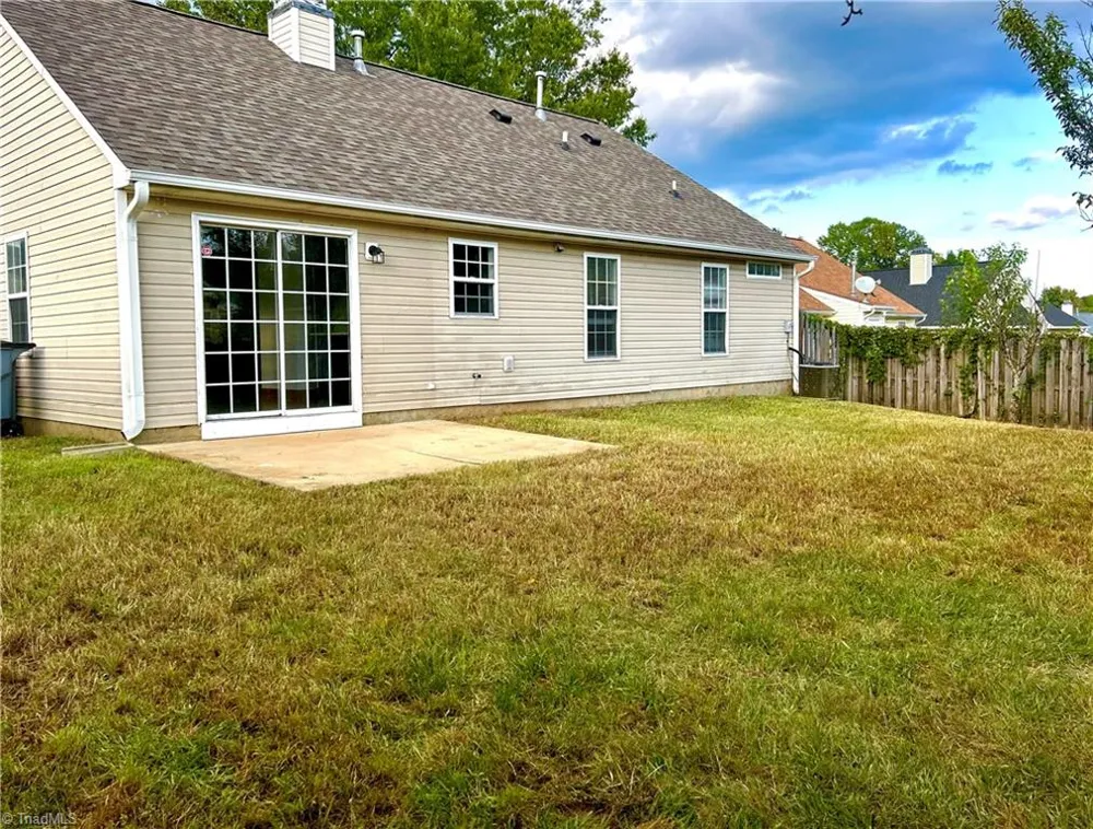 205 Lasalle Way Greensboro, NC 27406