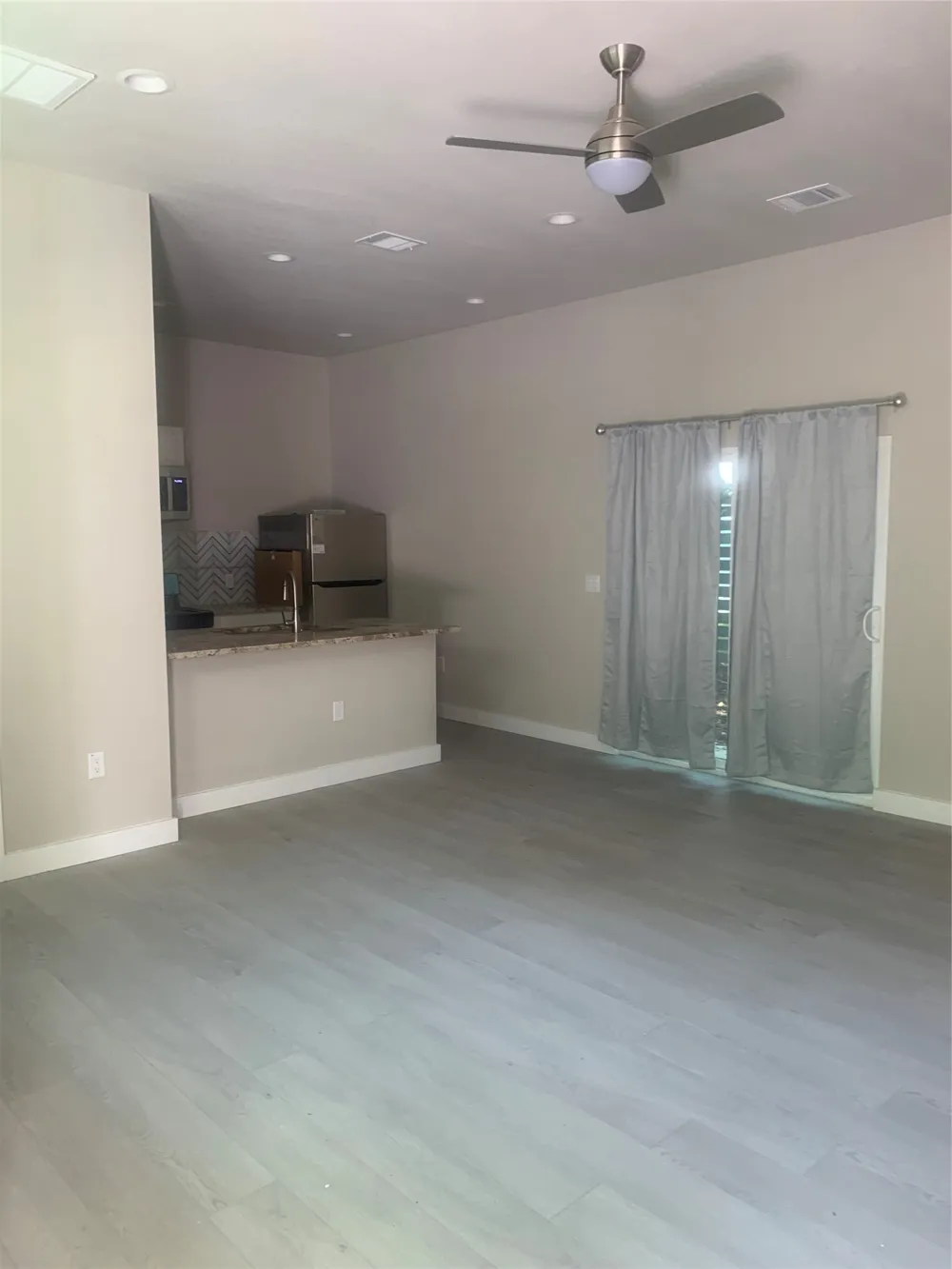 613 East 50th Street Austin, TX 78751