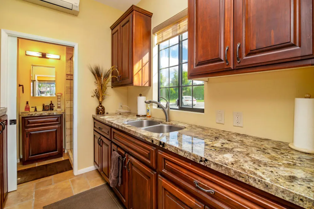 80501 Avenue 48 #141 Indio, CA 92201