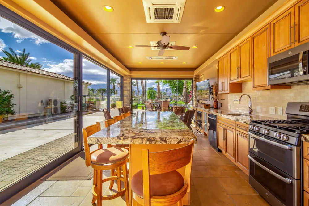 80501 Avenue 48 #141 Indio, CA 92201