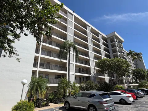 2661 S Course Drive #105