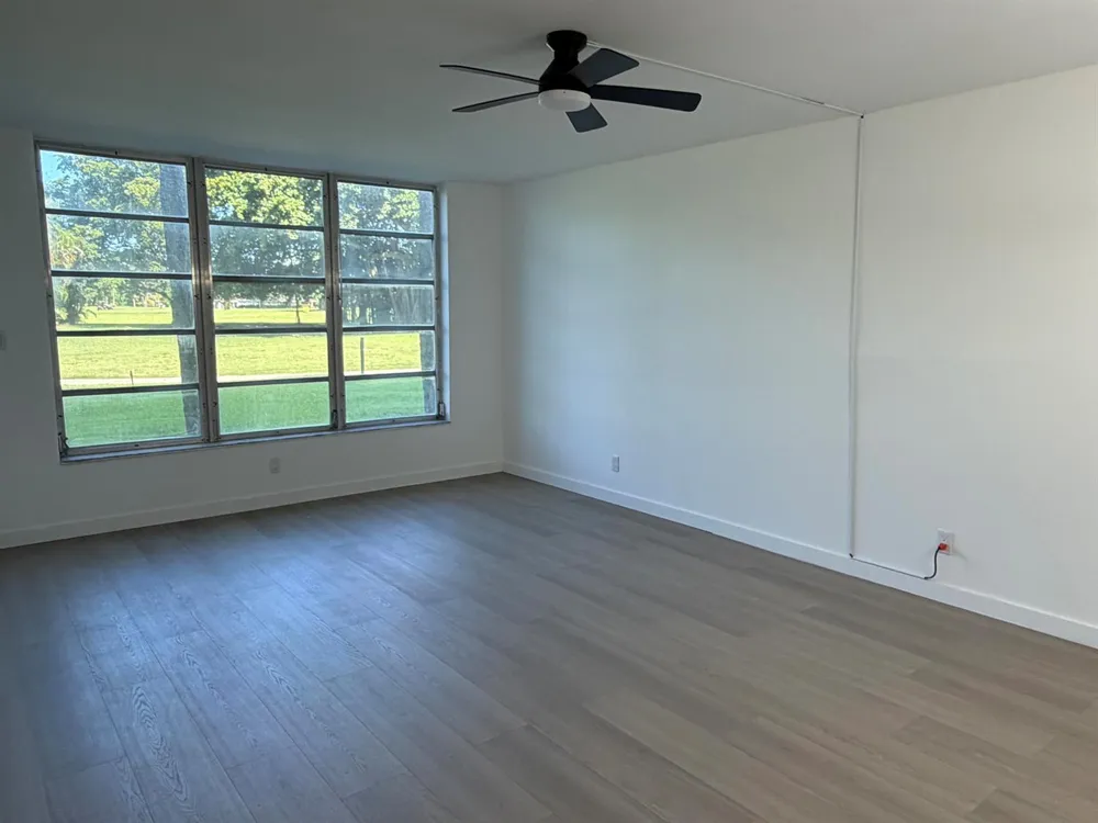2661 S Course Drive #105 Pompano Beach, FL 33069