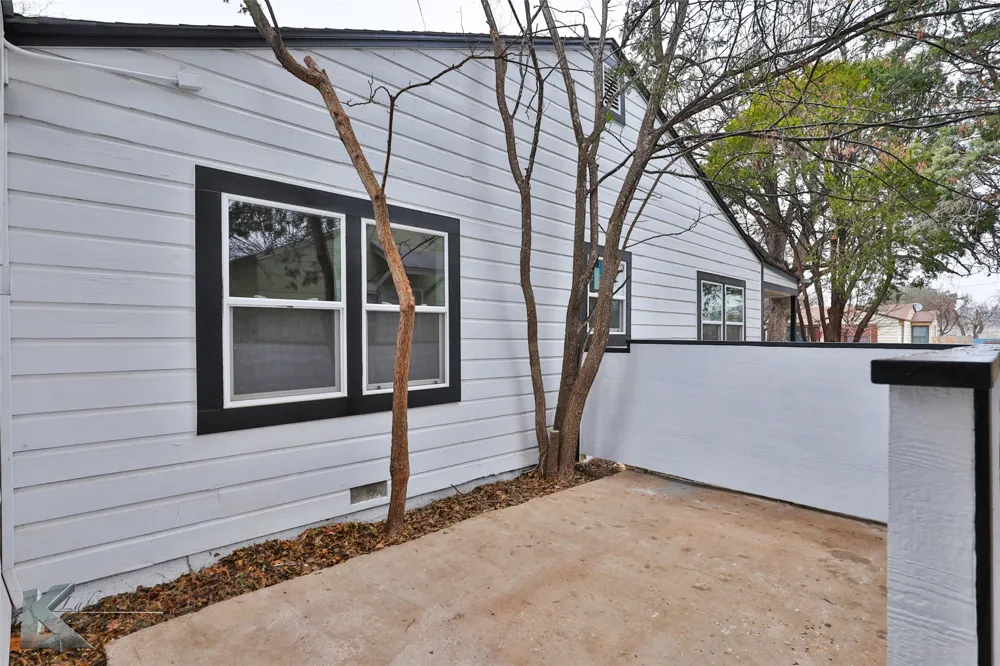 2225 Russell Avenue Abilene, TX 79605