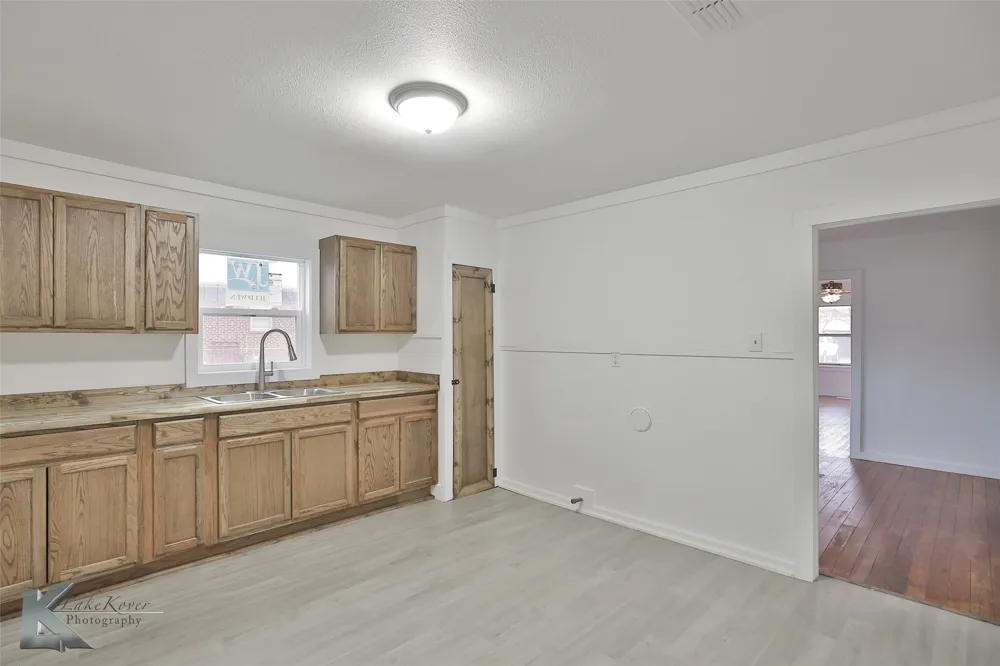 2225 Russell Avenue Abilene, TX 79605