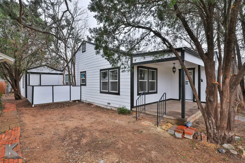 2225 Russell Avenue Abilene, TX 79605