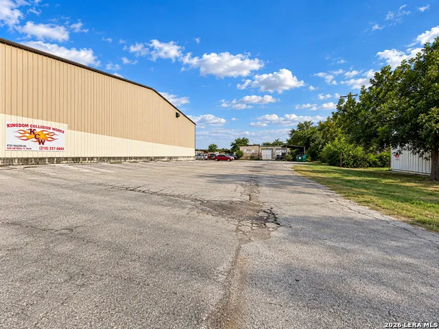 6725 WALZEM RD San Antonio, TX 78239