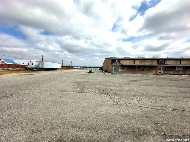 6725 WALZEM RD San Antonio, TX 78239