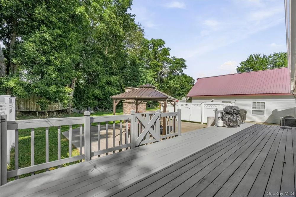 158 Robinson Lane Wappingers Falls, NY 12590