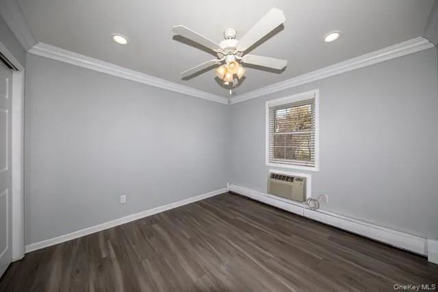 53 S Clinton Avenue #W5 Bay Shore, NY 11706