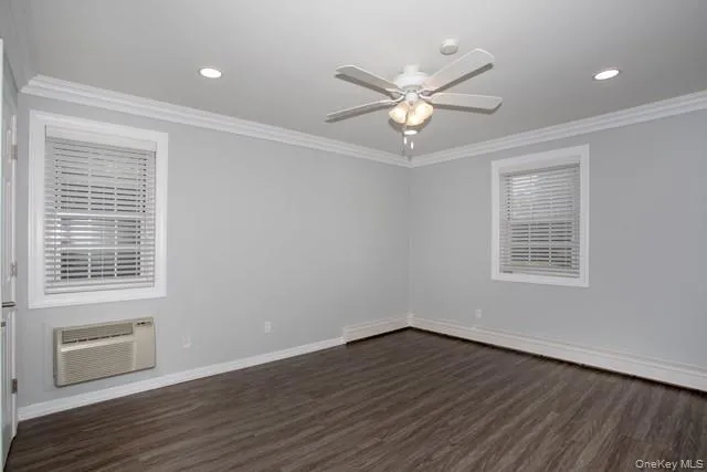 53 S Clinton Avenue #N2 Bay Shore, NY 11706