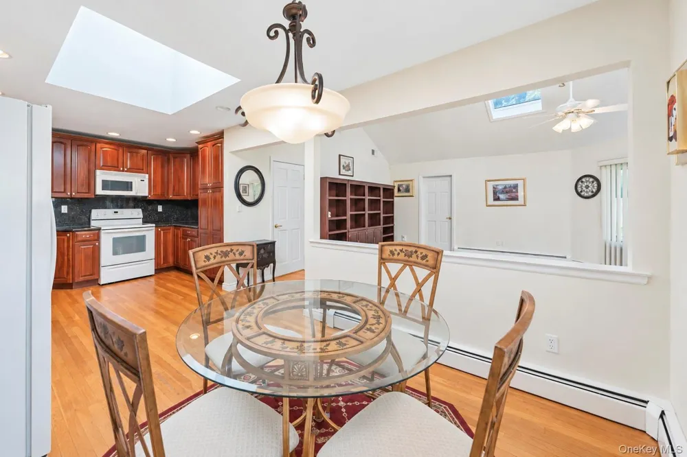3 Barnsley Crescent Mount Sinai, NY 11766