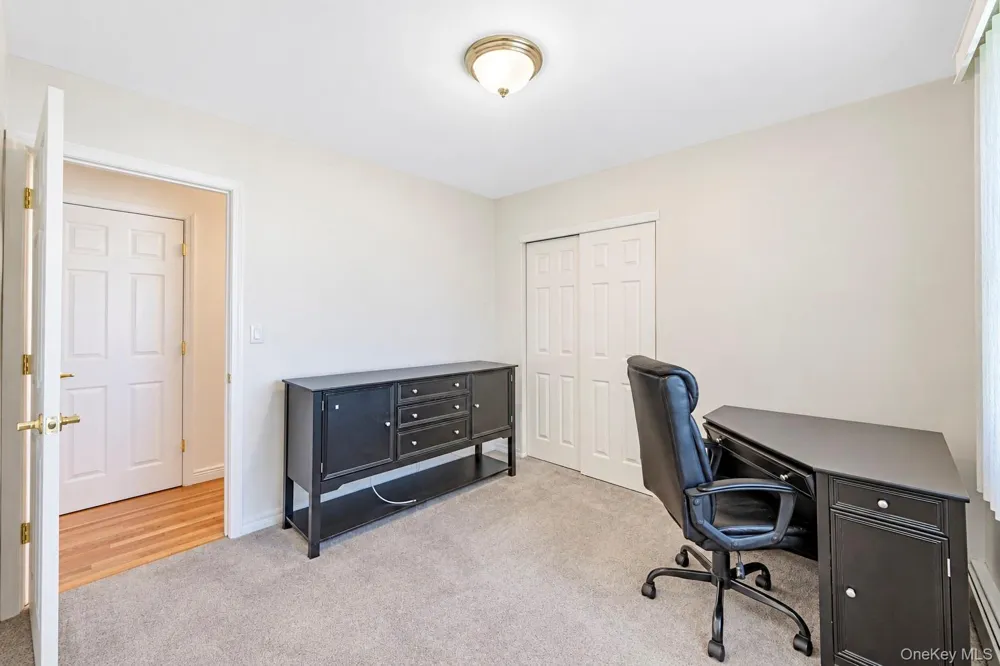 3 Barnsley Crescent Mount Sinai, NY 11766