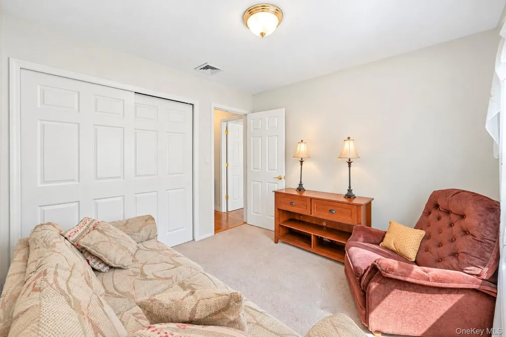3 Barnsley Crescent Mount Sinai, NY 11766