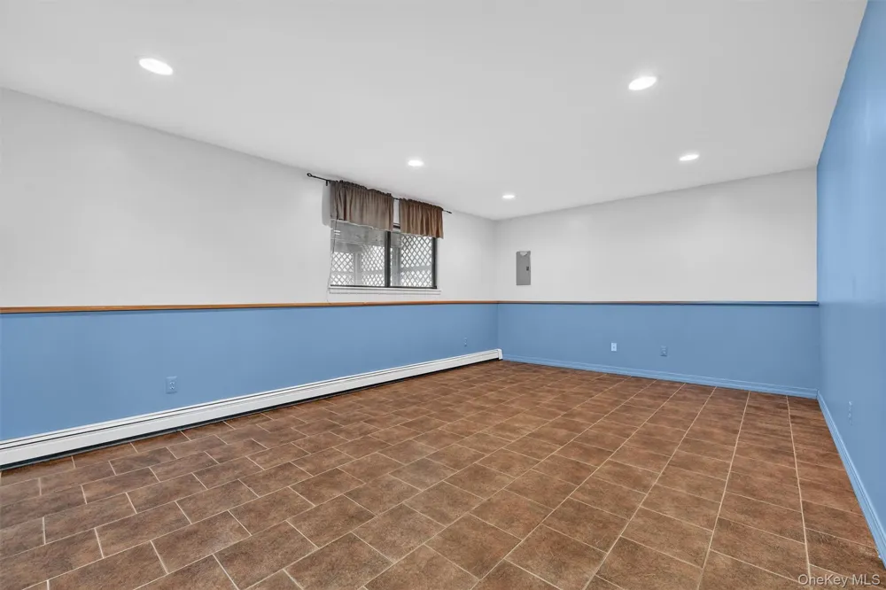 22 Cambridge Circle Monroe, NY 10950