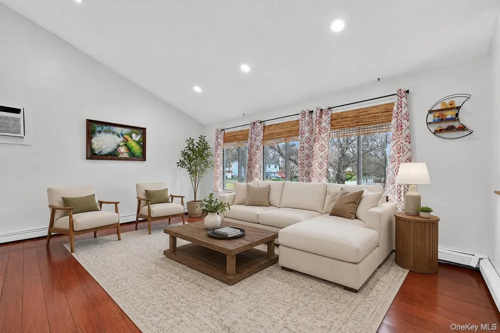 22 Cambridge Circle Monroe, NY 10950