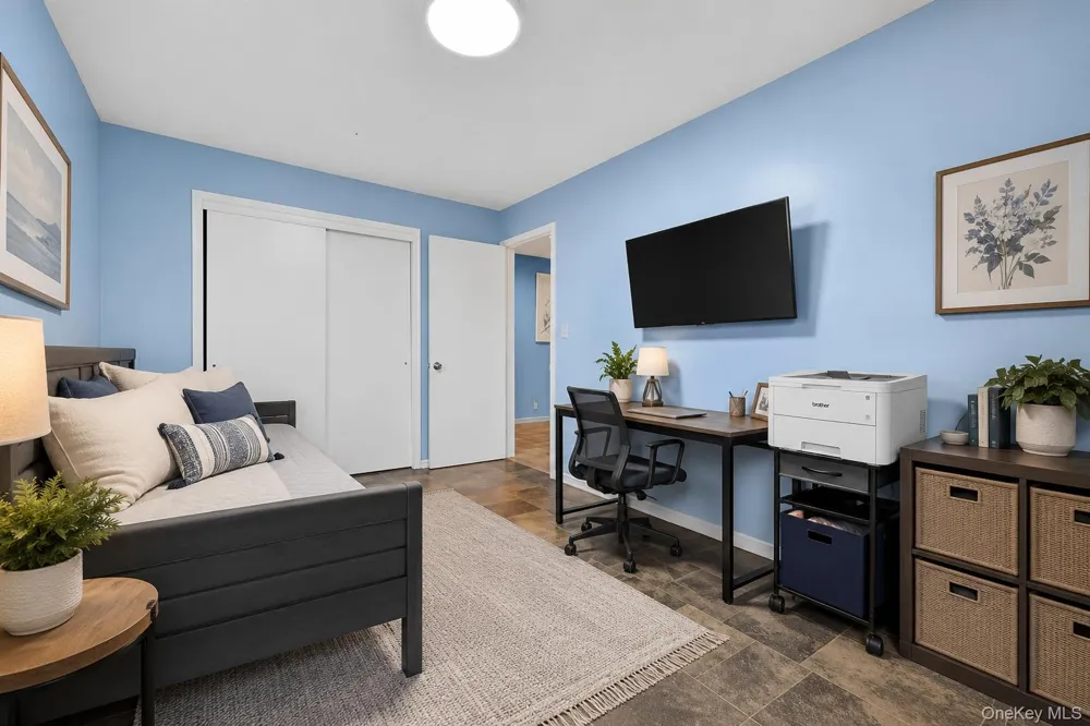 22 Cambridge Circle Monroe, NY 10950