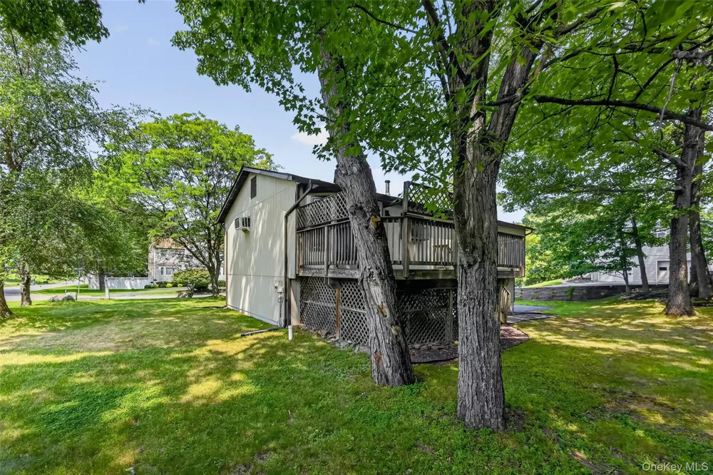 22 Cambridge Circle Monroe, NY 10950