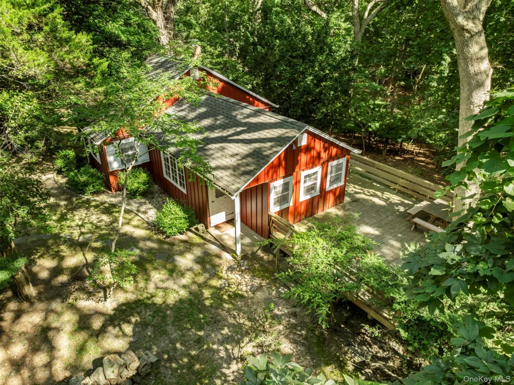 5730 Nassau Point Road Cutchogue, NY 11935