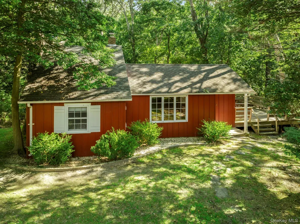 5730 Nassau Point Road Cutchogue, NY 11935
