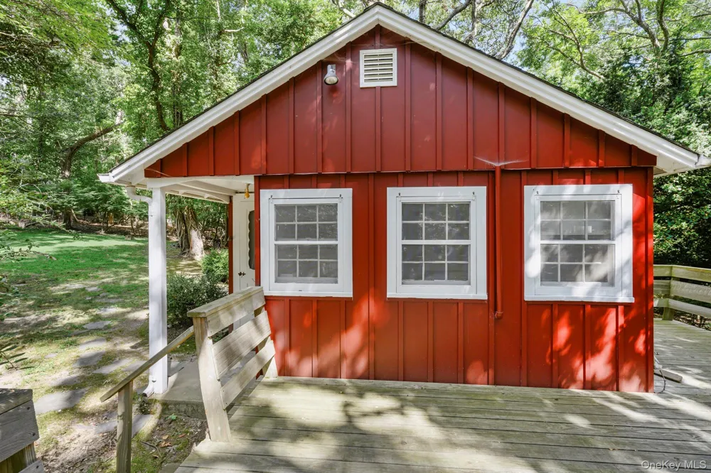 5730 Nassau Point Road Cutchogue, NY 11935