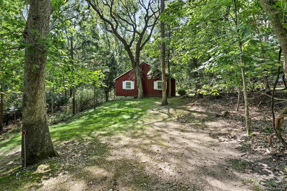 5730 Nassau Point Road Cutchogue, NY 11935