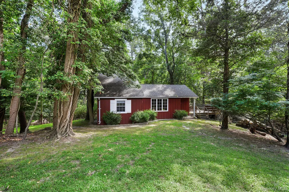 5730 Nassau Point Road Cutchogue, NY 11935