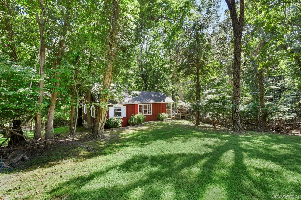 5730 Nassau Point Road Cutchogue, NY 11935