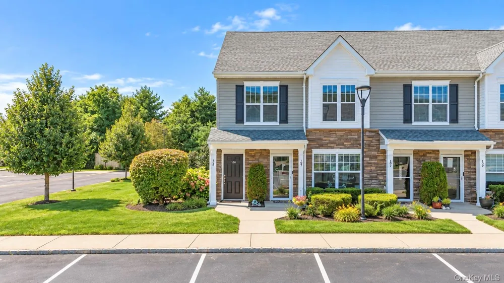 106 Weatherby Lane Central Islip, NY 11722