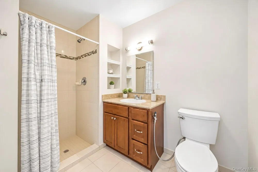 106 Weatherby Lane Central Islip, NY 11722