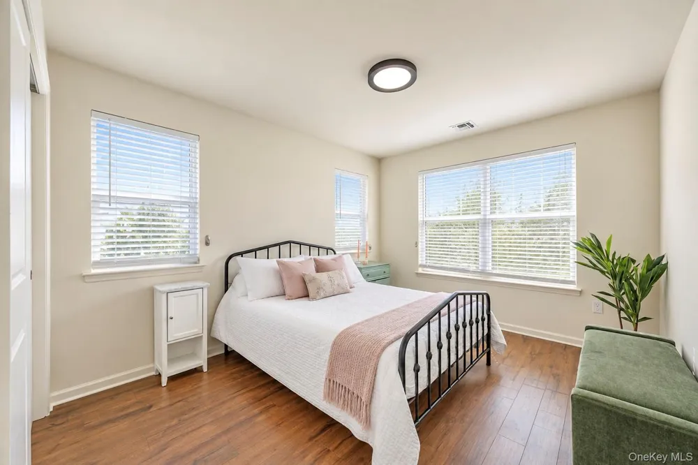 106 Weatherby Lane Central Islip, NY 11722