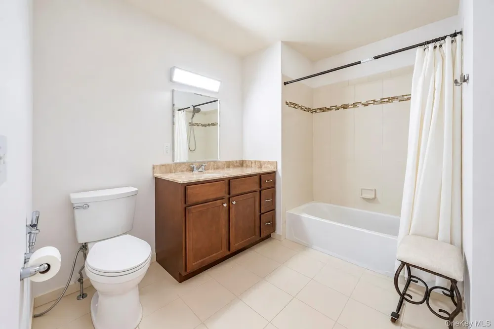 106 Weatherby Lane Central Islip, NY 11722