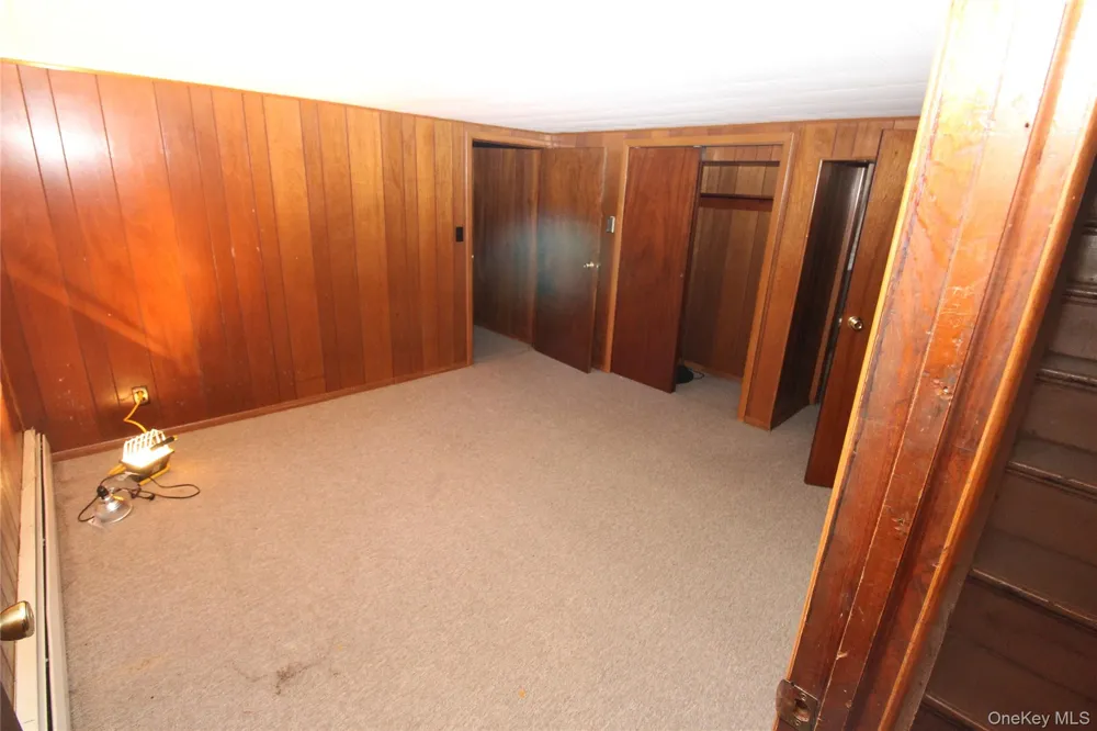 661 Warren Avenue Thornwood, NY 10594