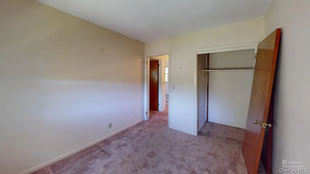 661 Warren Avenue Thornwood, NY 10594