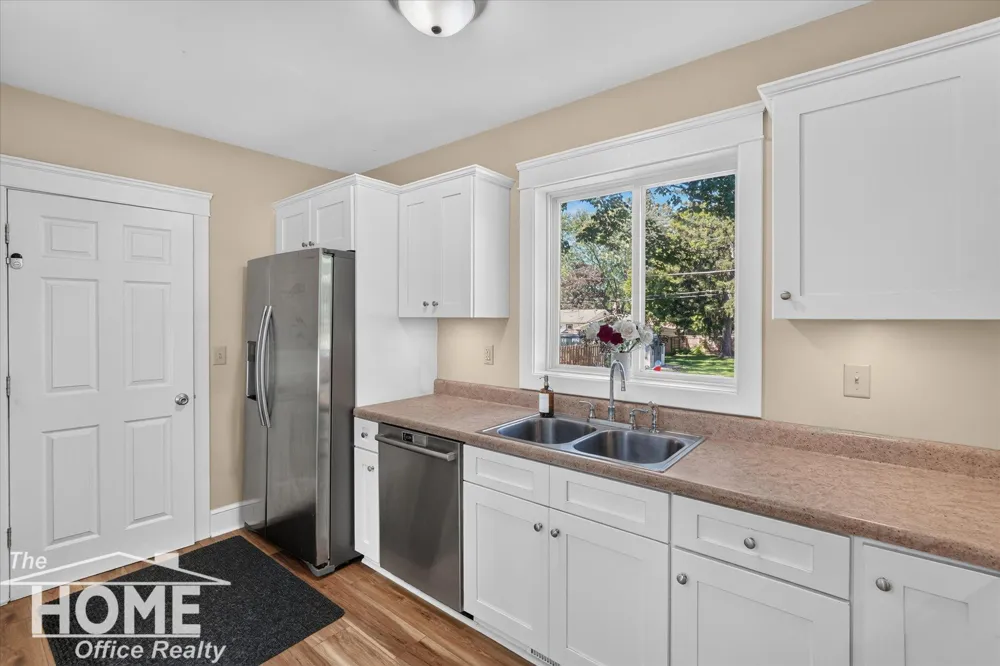 315 E Main Street Vernon Township, MI 48476