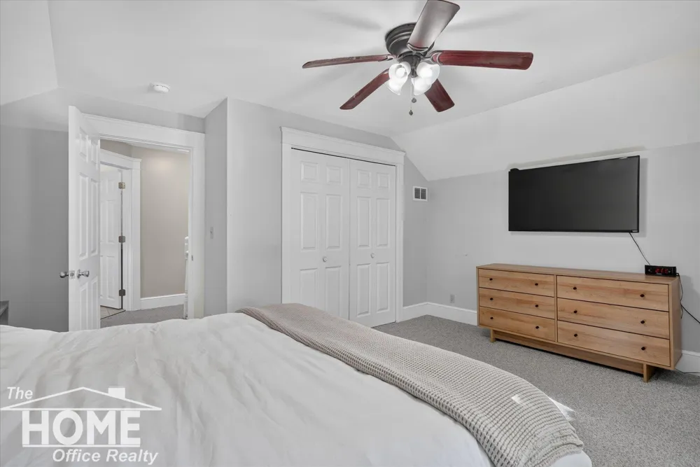 315 E Main Street Vernon Township, MI 48476