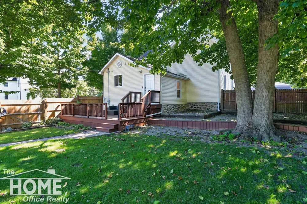 315 E Main Street Vernon Township, MI 48476