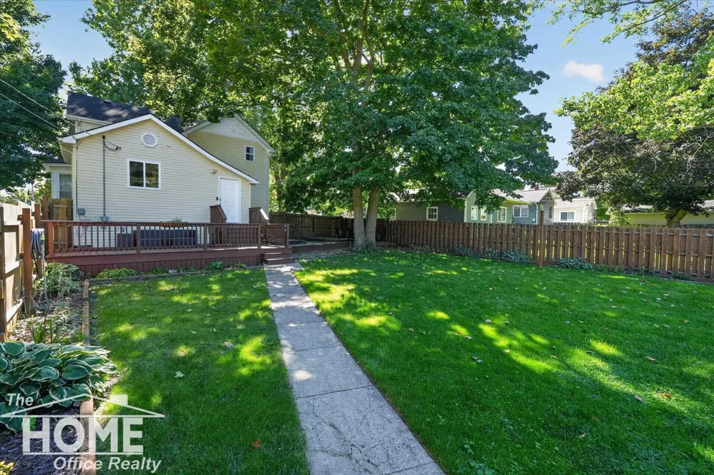 315 E Main Street Vernon Township, MI 48476
