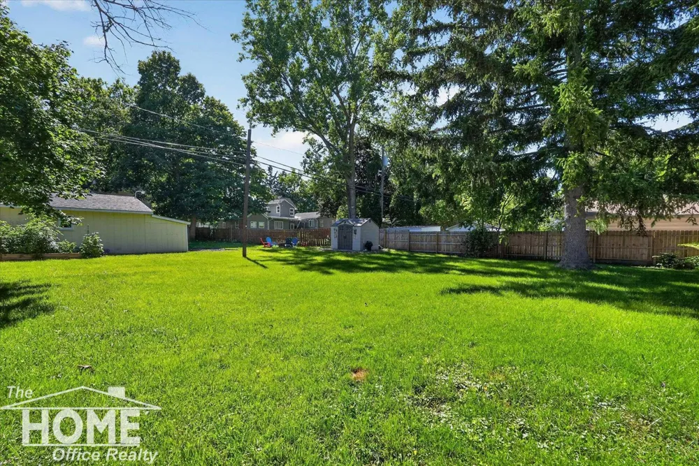 315 E Main Street Vernon Township, MI 48476