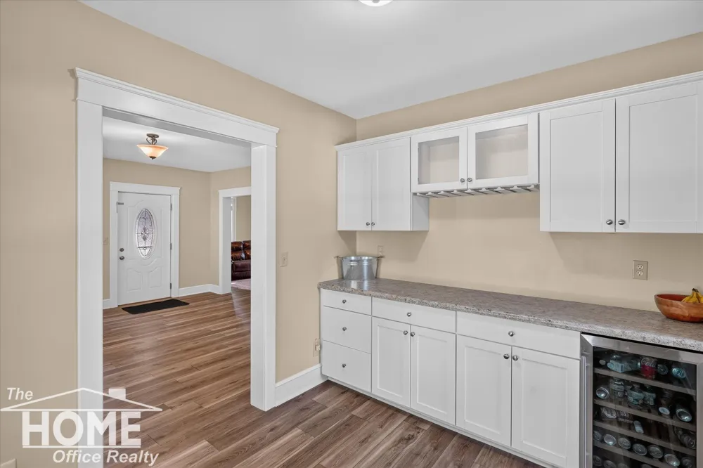 315 E Main Street Vernon Township, MI 48476