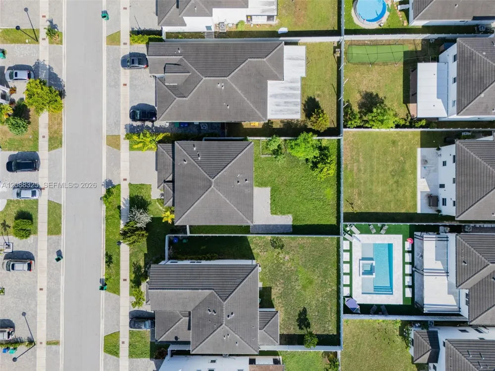 12740 SW 214th Ter Miami, FL 33177