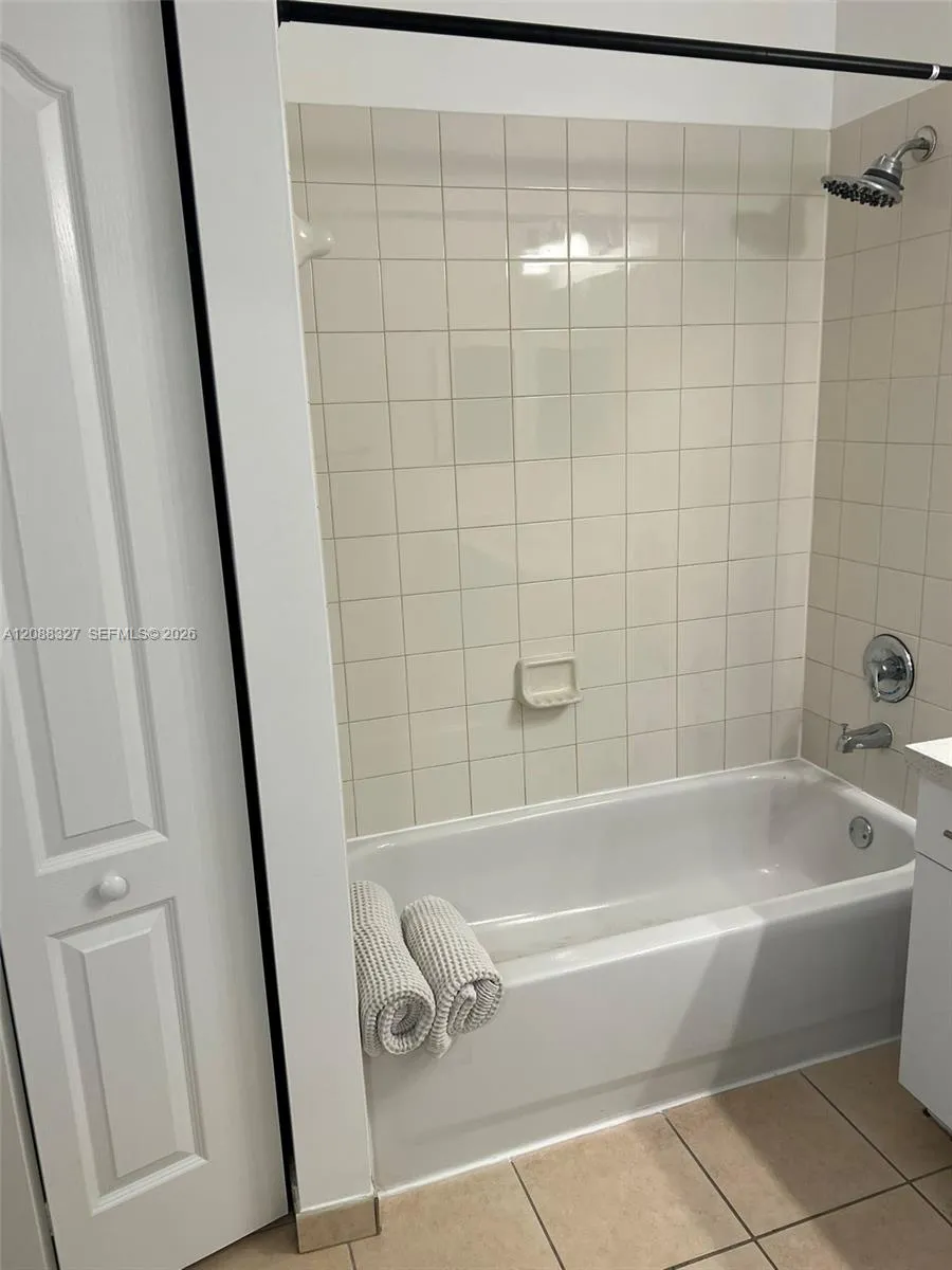 6001 SW 70th St #346 South Miami, FL 33143