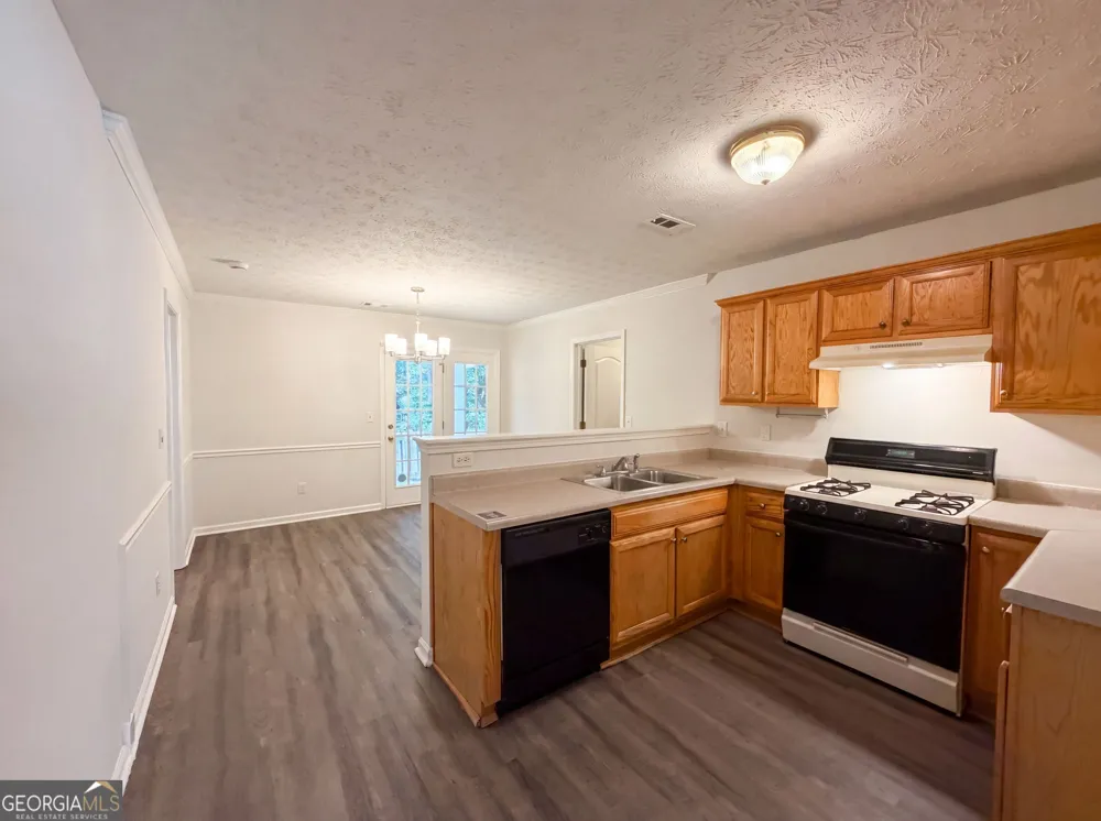 10543 Crabtree DR Jonesboro, GA 30238