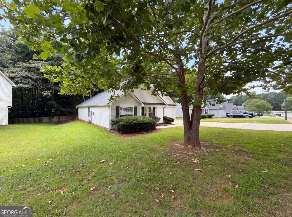 10543 Crabtree DR Jonesboro, GA 30238