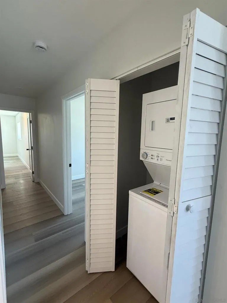 4911 Glen La Mesa, CA 91941