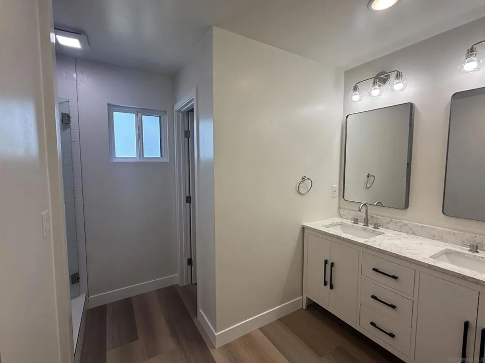 4911 Glen La Mesa, CA 91941