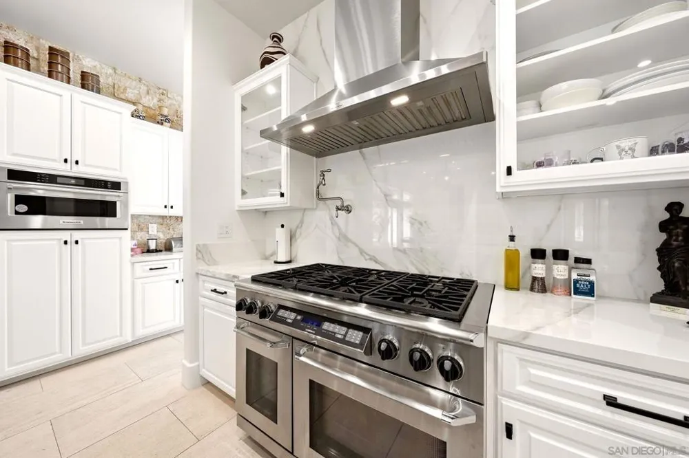 50 F Chula Vista, CA 91910