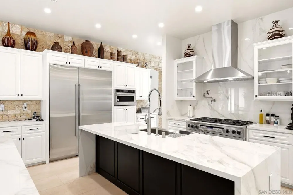 50 F Chula Vista, CA 91910