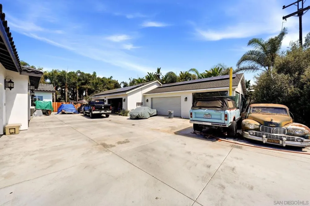 50 F Chula Vista, CA 91910
