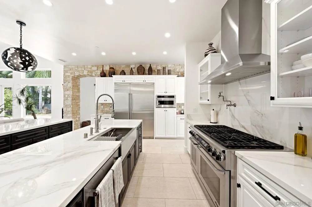 50 F Chula Vista, CA 91910