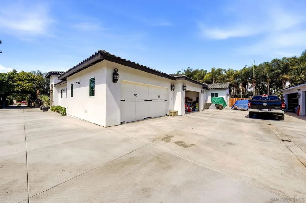 50 F Chula Vista, CA 91910